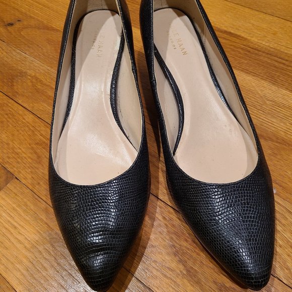Cole Haan Shoes - Cole Haan Grand.OS Navy Snakeskin Leather Low Pumps 7.5